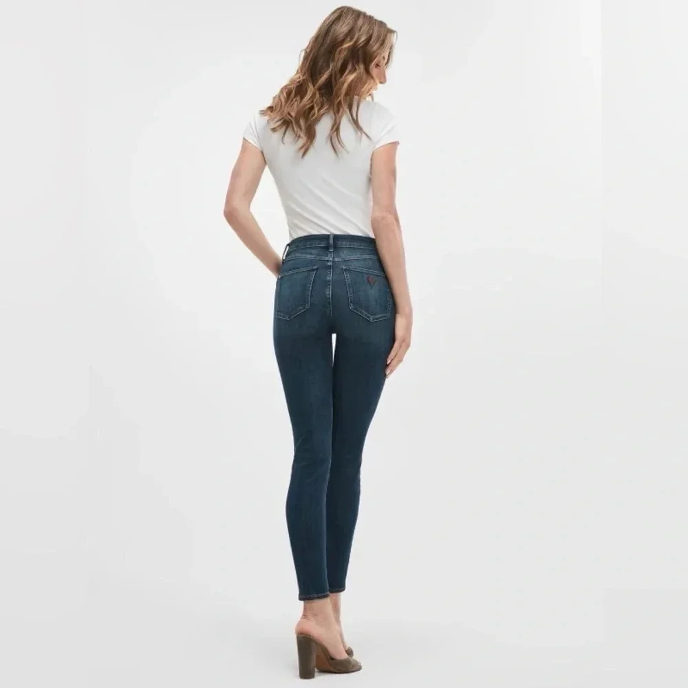 Guess  Eco 1981 Jeans - Picture 3 of 9